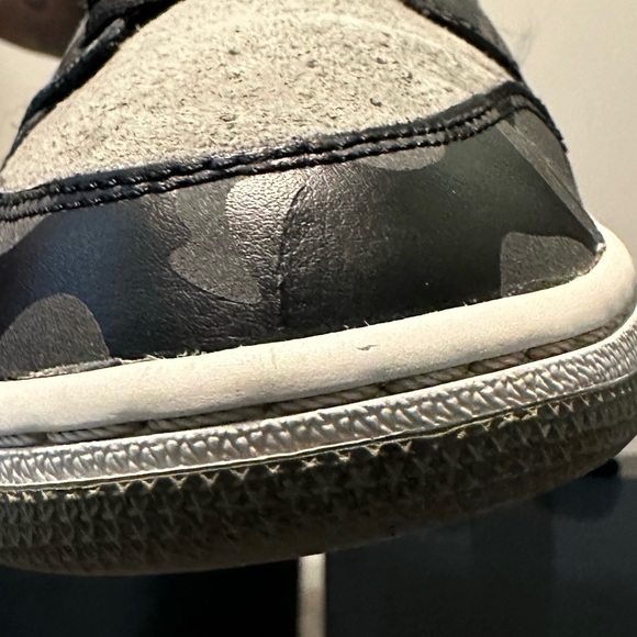 2 pairs of Air Jordan 1(SOLD) - Picture 6 of 7